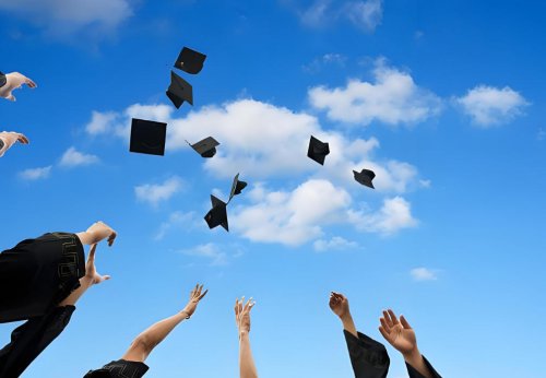 淄博成人高考：专科考生跨科类